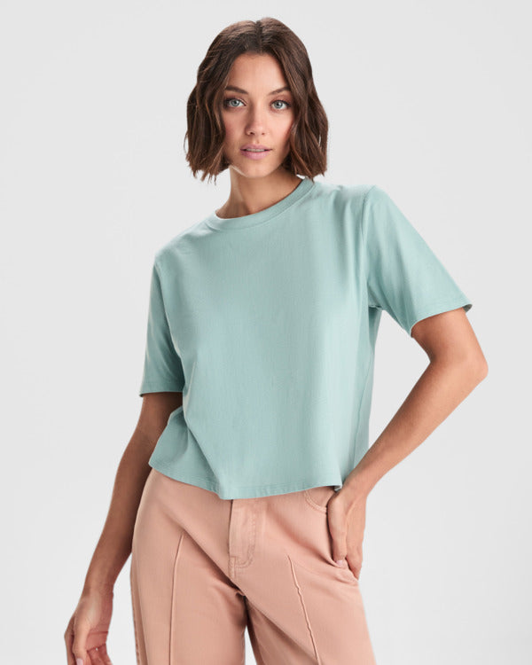 Dominica T-Shirt